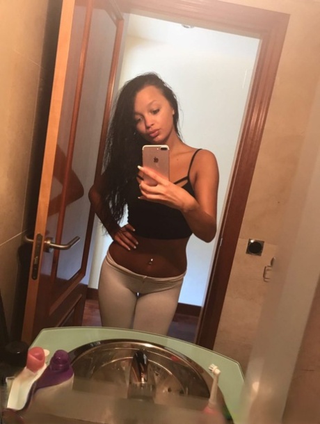 Cevizlik VIP Escort Hazal